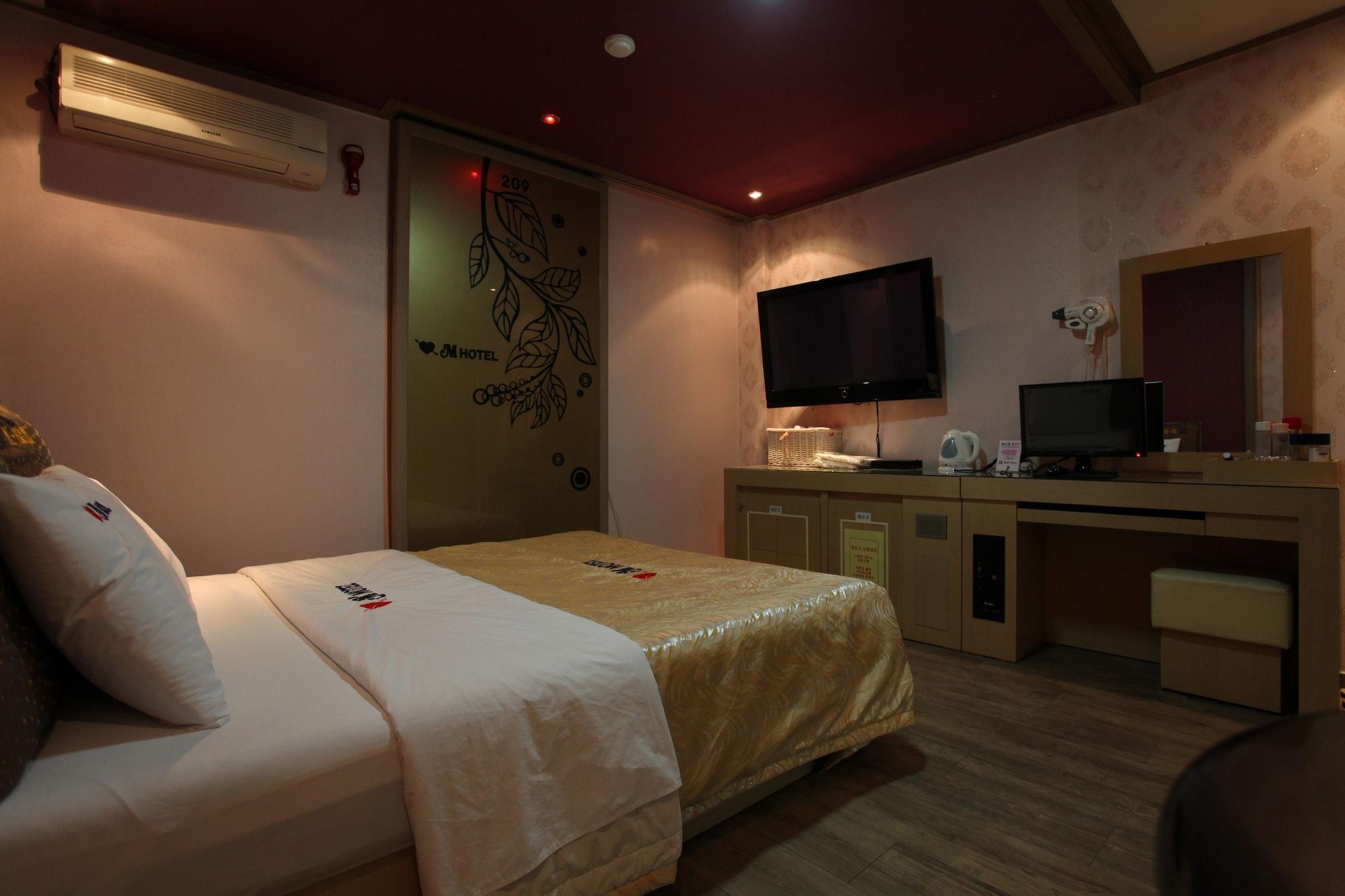 M Motel Songtan Pyeongtaek Extérieur photo