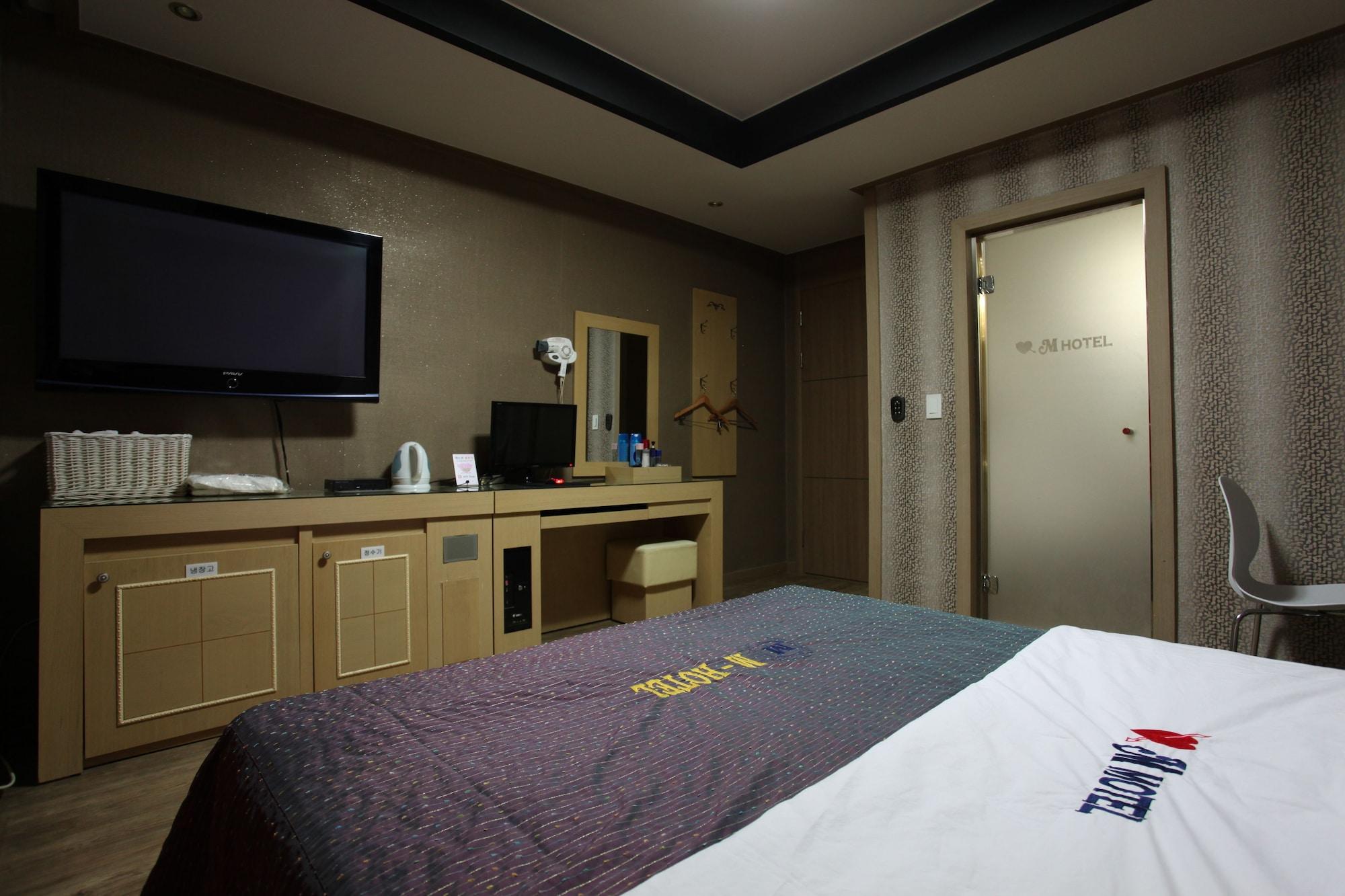 M Motel Songtan Pyeongtaek Extérieur photo